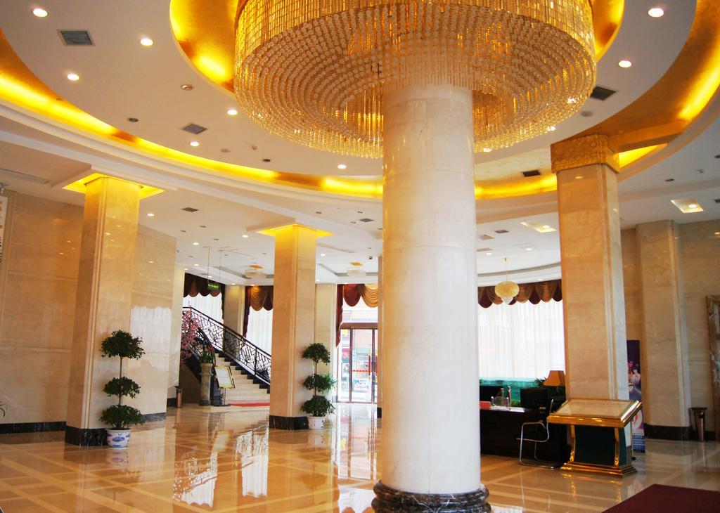 Huangzu International Hotel Huaihua Esterno foto
